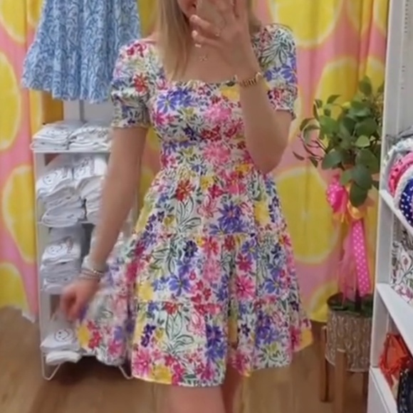 EUC Women’s Floral Dress - Picture 3 of 4